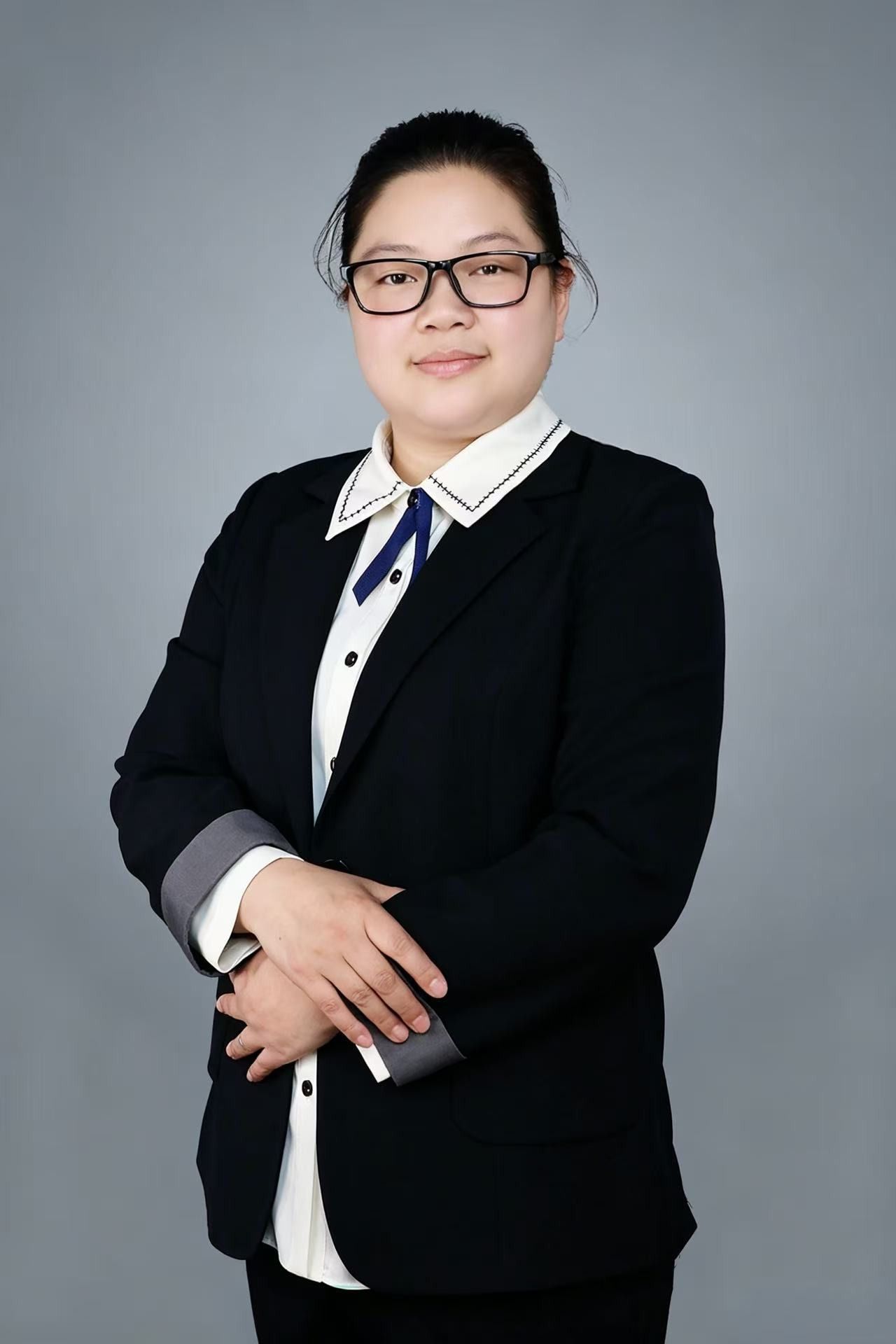 梁心蓝