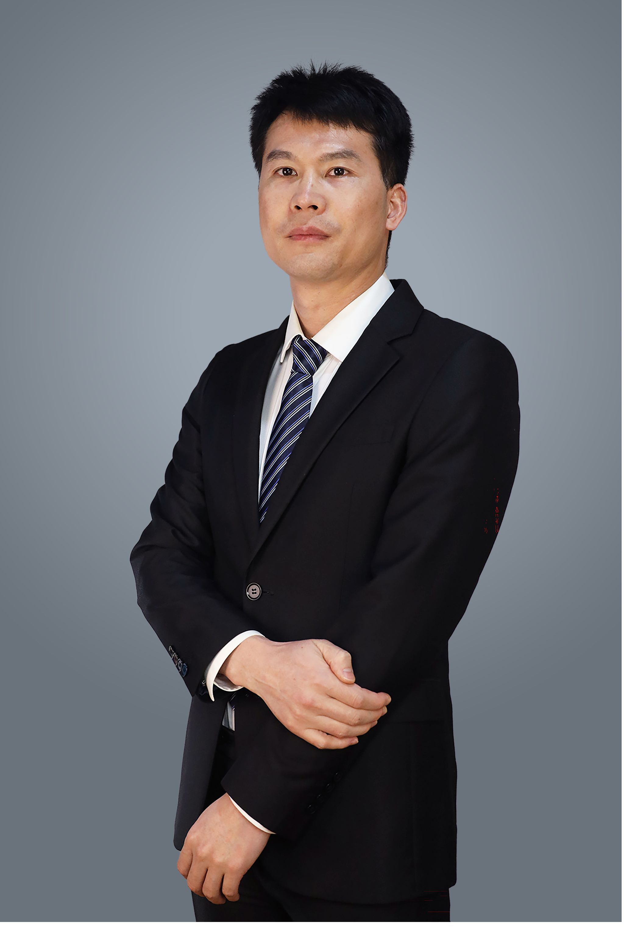谢军