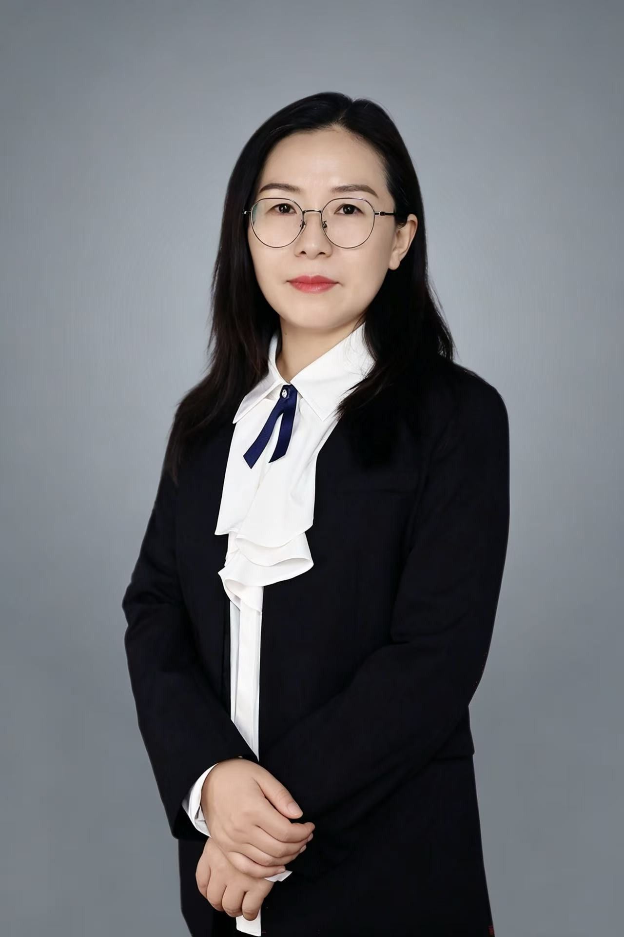 杨萍